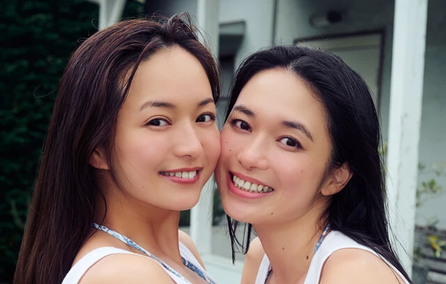 2000年代のグラビア界に衝撃を与えた伝説のジュニアアイドル姉妹・山中真由美&山中知恵がグラビア降臨!